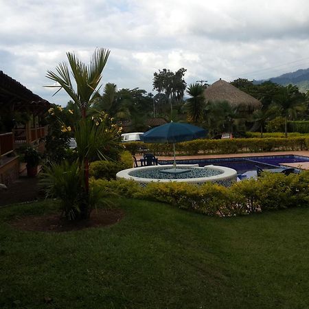 Finca El Diamante Villa Calarcá Esterno foto