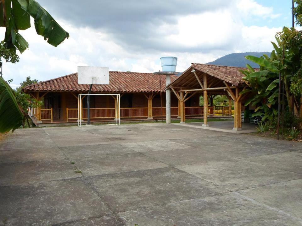 Finca El Diamante Villa Calarcá Esterno foto